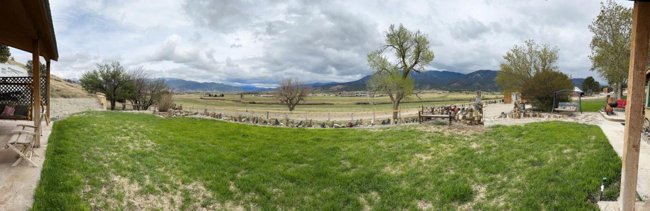 Private Retreat On Working Horse And Cattle Ranch Villa Salida Buitenkant foto