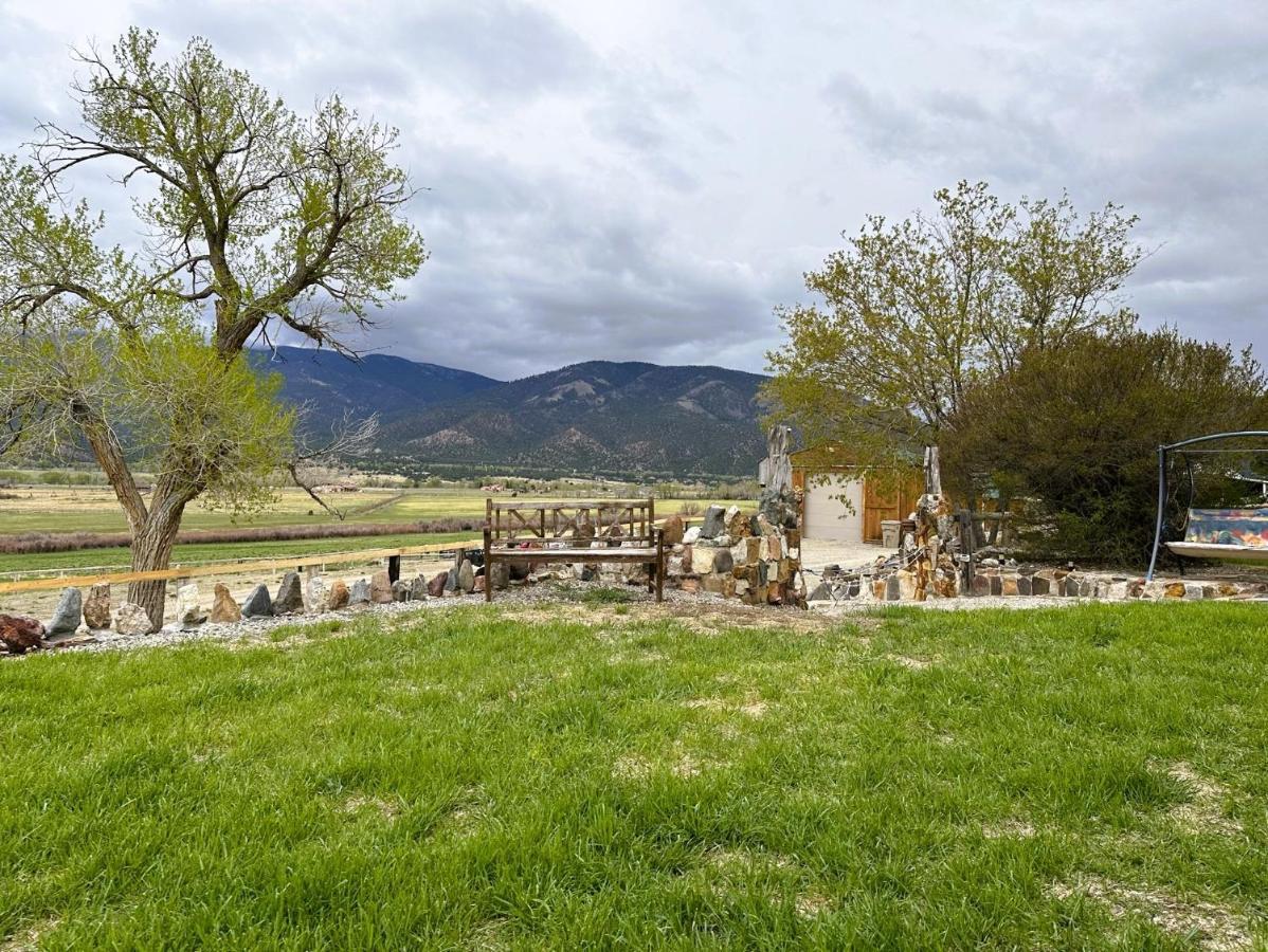 Private Retreat On Working Horse And Cattle Ranch Villa Salida Buitenkant foto