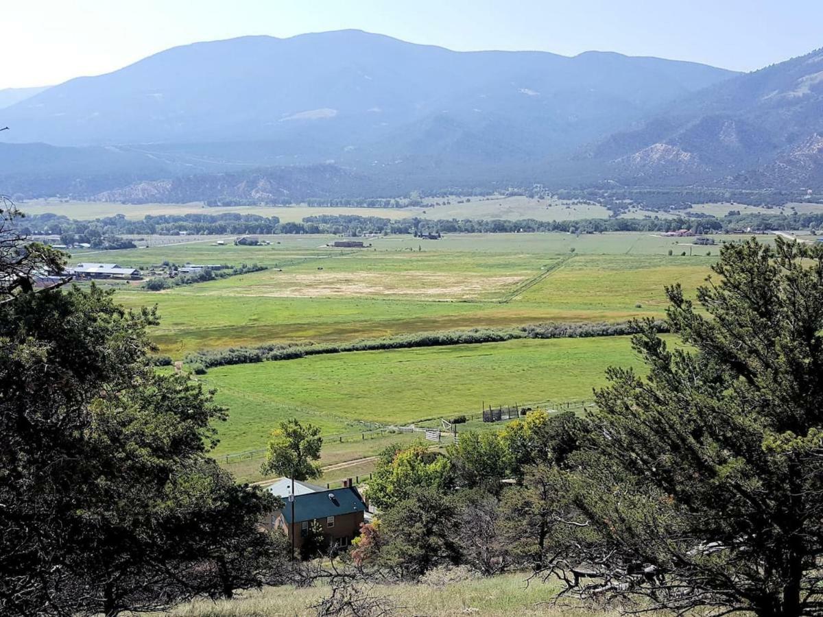 Private Retreat On Working Horse And Cattle Ranch Villa Salida Buitenkant foto